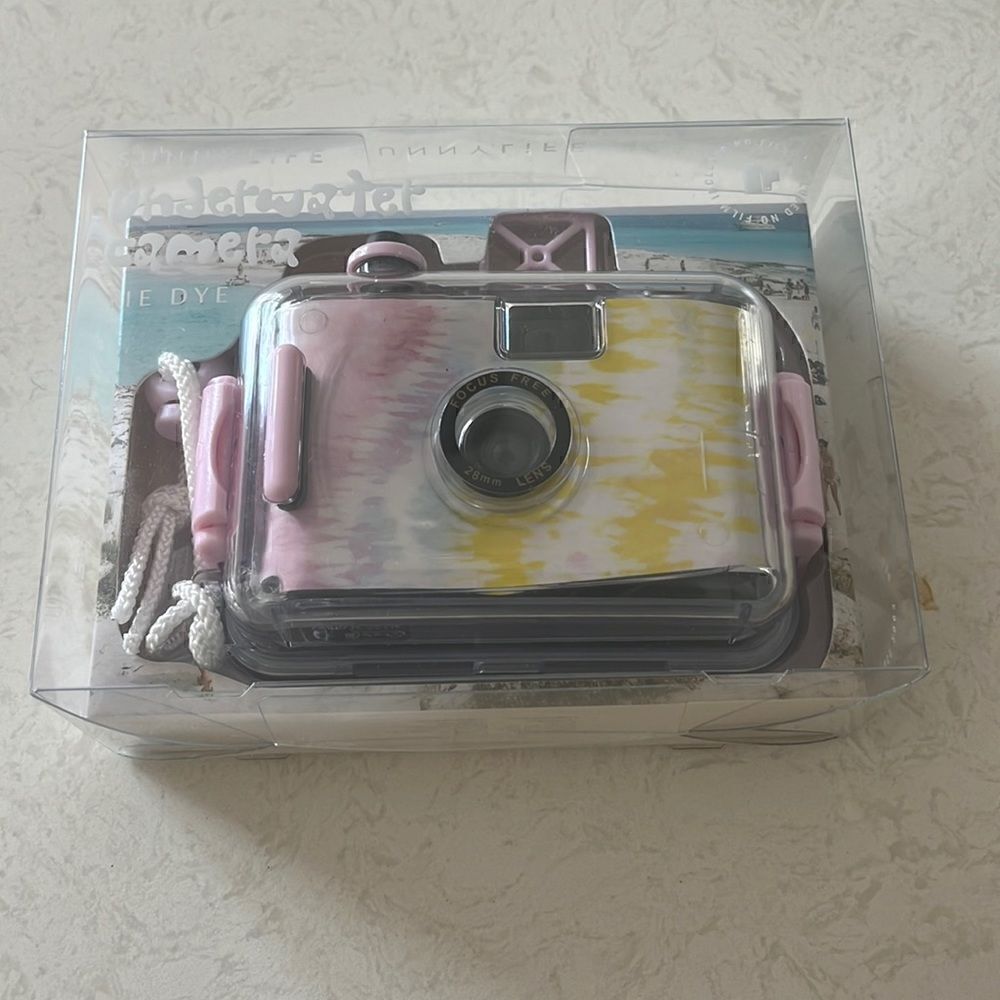 Sunnylife underwater tie dye pattern camera - new in the box